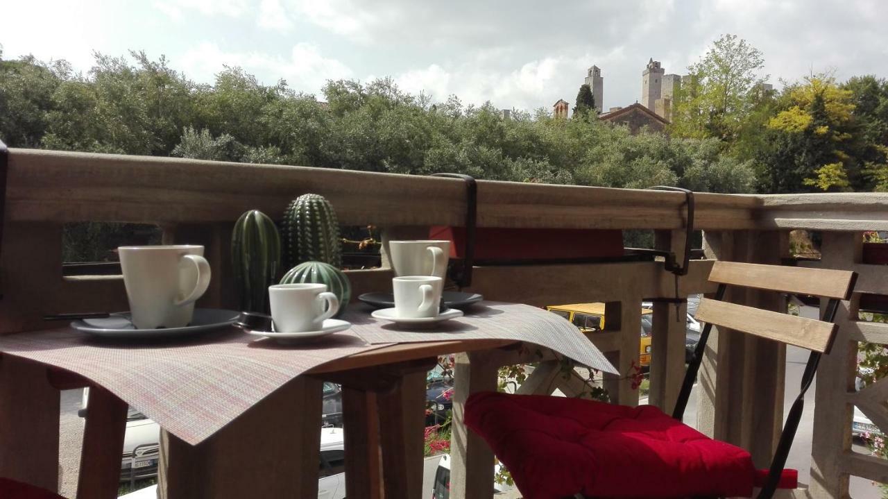 Il Balcone Di Rina Βίλα Σαν Τζιμινιάνο Εξωτερικό φωτογραφία