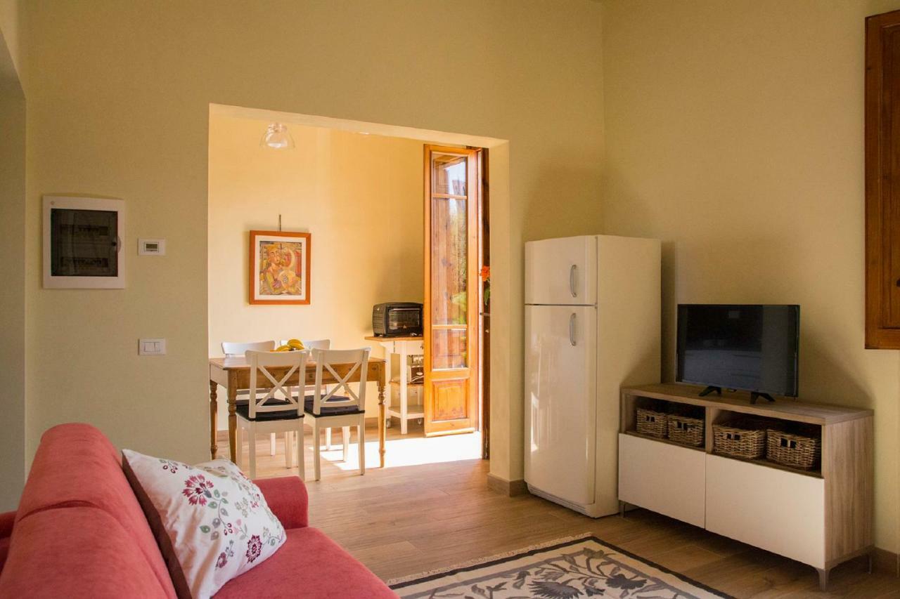 Il Balcone Di Rina Βίλα Σαν Τζιμινιάνο Εξωτερικό φωτογραφία